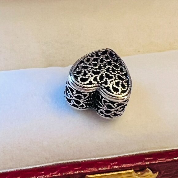 Rare Pandora RETIRED Filigree and Beaded .925 Sterling Silver Heart Charm - Picture 4 of 7
